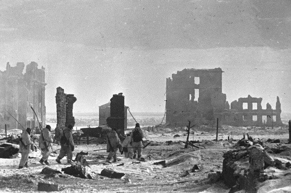 RIAN_archive_602161_Center_of_Stalingrad_after_liberation.jpeg